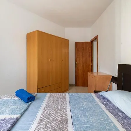 Grande Con Cama Familiar * Esplugues de Llobregat